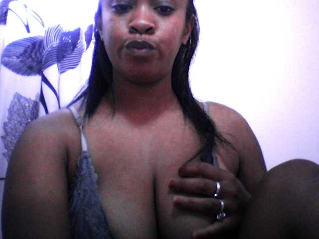 silviaLaBombe live cam on BongaCams