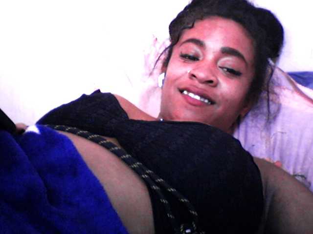 silviaLaBombe live cam on BongaCams