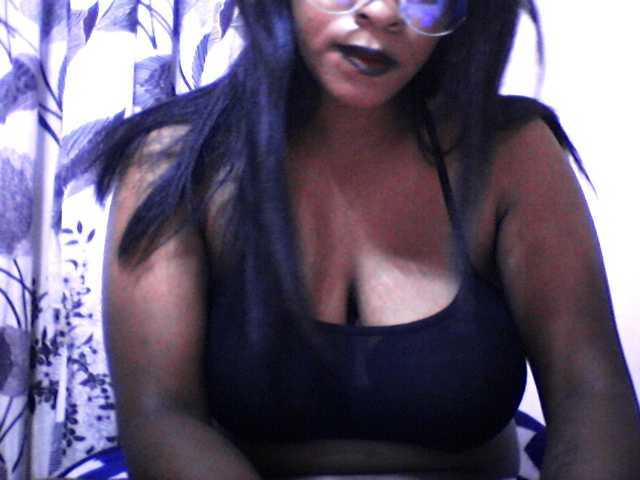 silviaLaBombe live cam on BongaCams