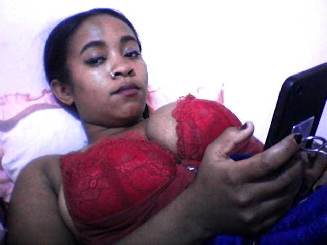 silviaLaBombe live cam on BongaCams