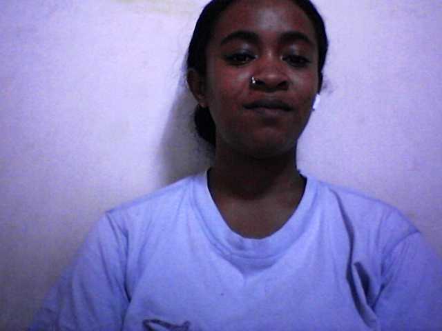 silviaLaBombe live cam on BongaCams
