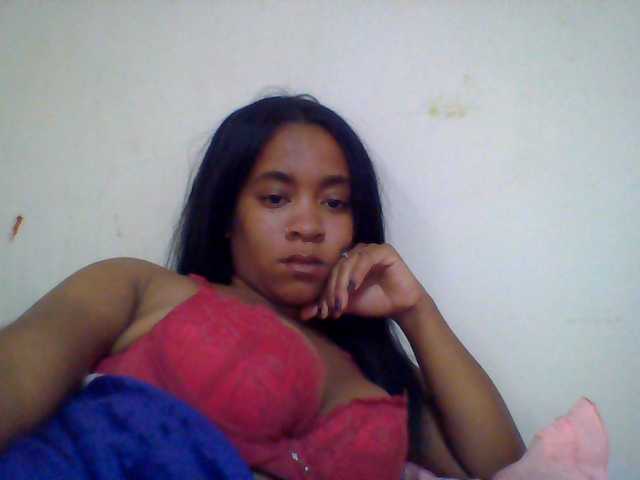 Mayrah — live female cam