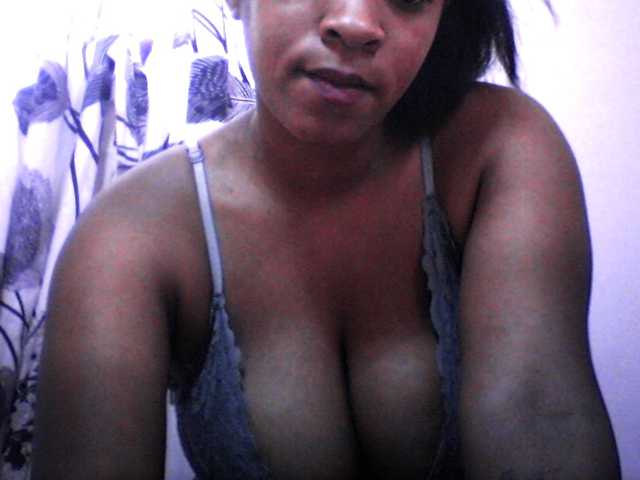 silviaLaBombe live cam on BongaCams