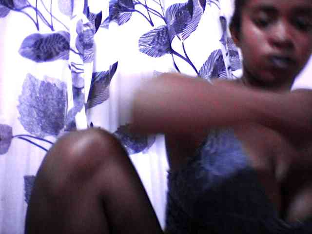 silviaLaBombe webcam