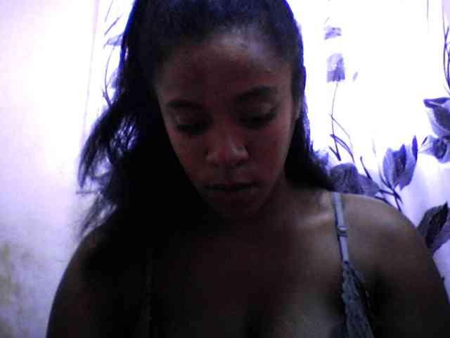 silviaLaBombe webcam