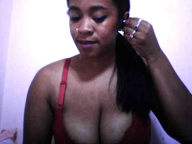 Mayrah webcam