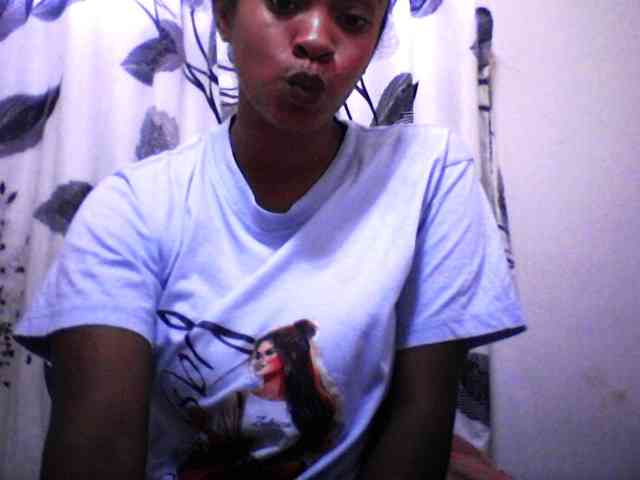 silviaLaBombe webcam