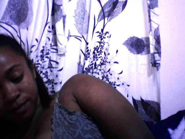 silviaLaBombe webcam