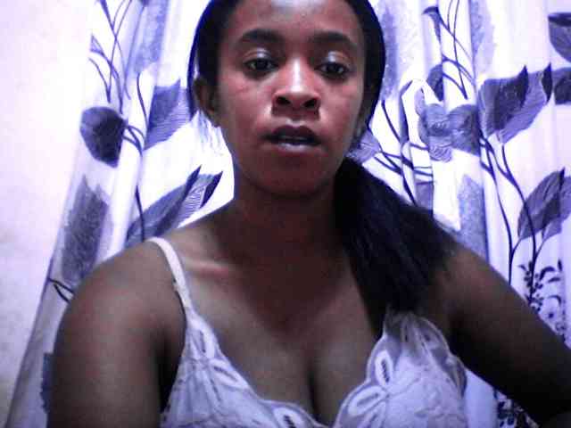 silviaLaBombe webcam