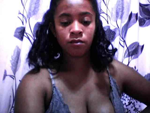 silviaLaBombe webcam