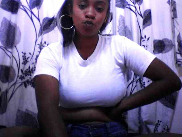 silviaLaBombe webcam