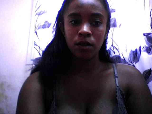 silviaLaBombe webcam