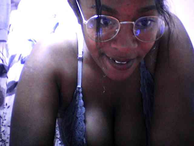 Mayrah webcam
