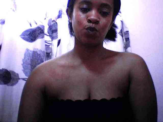 silviaLaBombe webcam