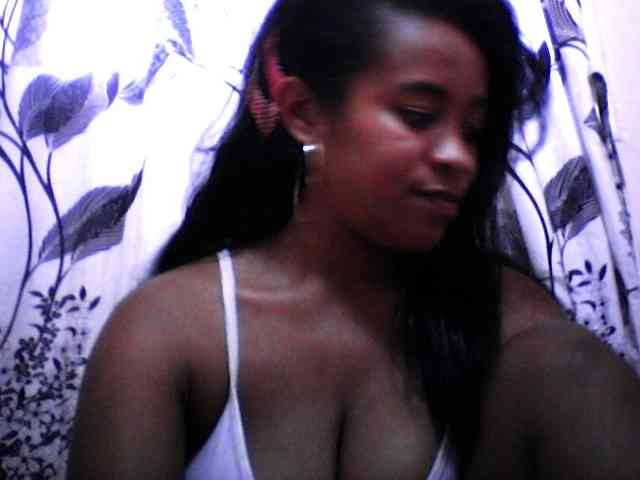 silviaLaBombe webcam