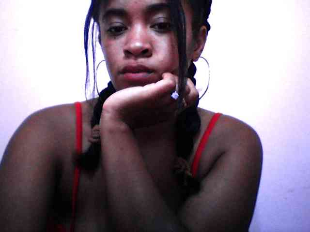 silviaLaBombe webcam