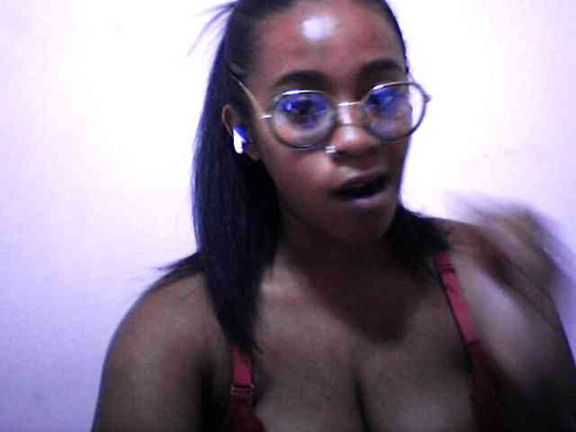 Mayrah webcam