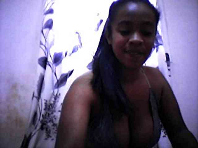 silviaLaBombe webcam