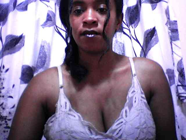 silviaLaBombe webcam