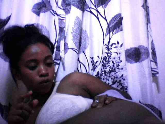 silviaLaBombe webcam