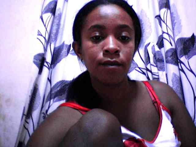 silviaLaBombe Live Webcam on BongaCams