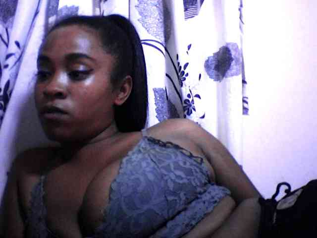 silviaLaBombe webcam