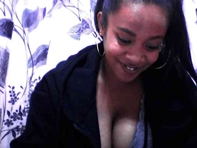silviaLaBombe webcam