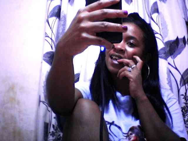 silviaLaBombe webcam