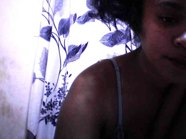 silviaLaBombe webcam