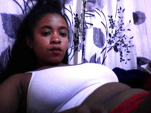 silviaLaBombe webcam