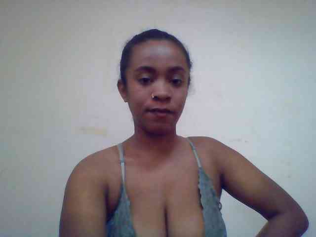 Mayrah webcam