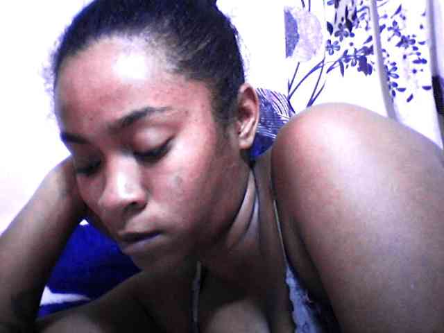 silviaLaBombe webcam