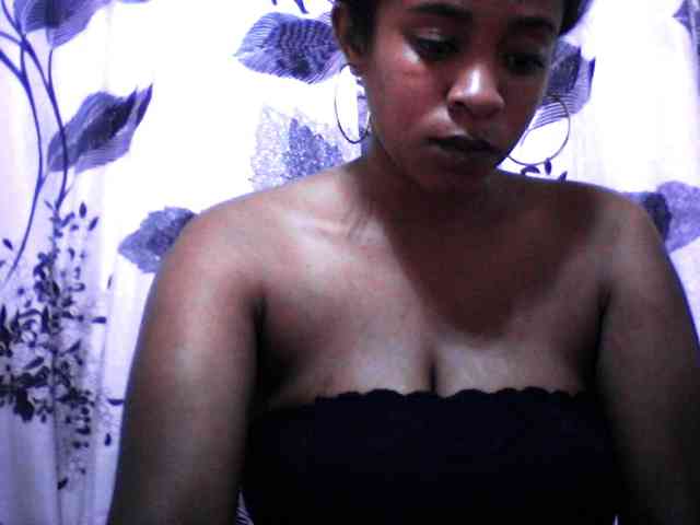 silviaLaBombe webcam