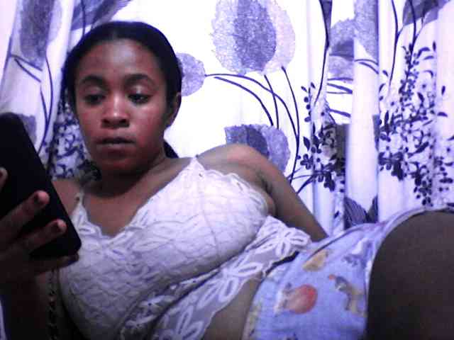 silviaLaBombe webcam