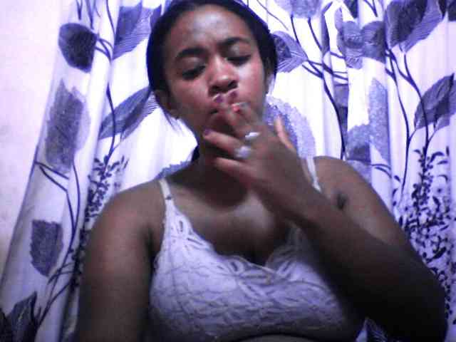 silviaLaBombe webcam