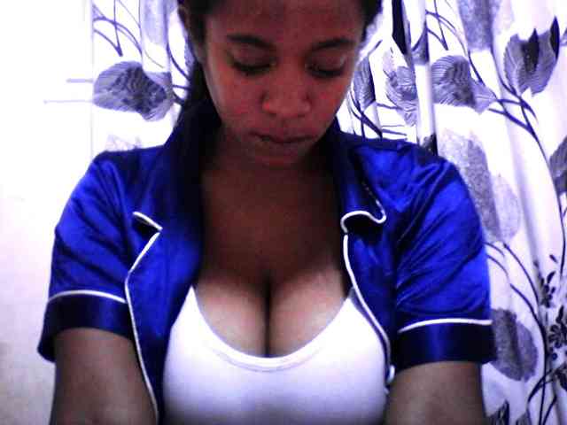 silviaLaBombe webcam