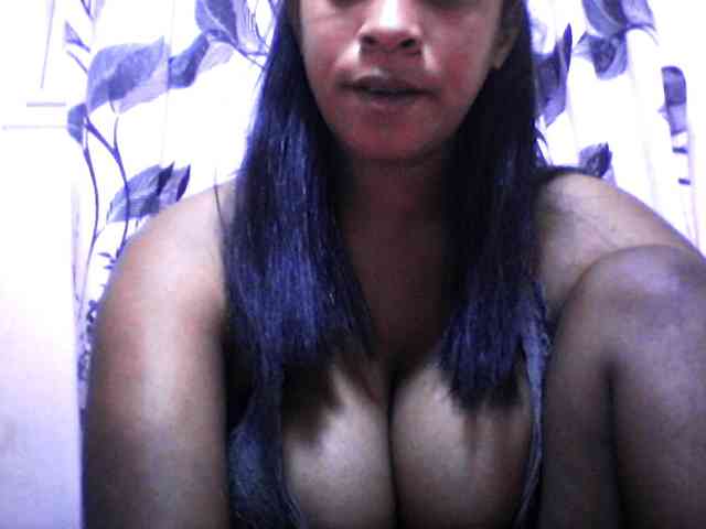 silviaLaBombe webcam