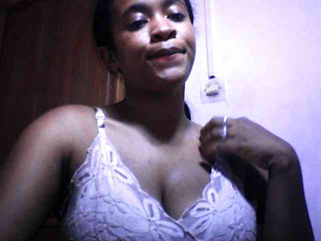 silviaLaBombe webcam