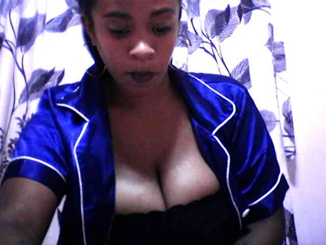 silviaLaBombe webcam