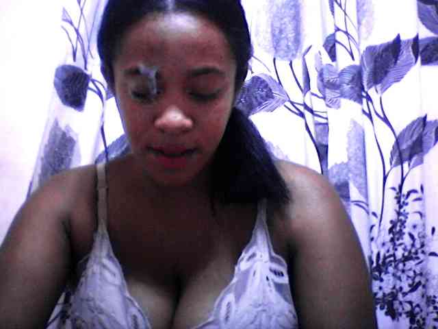 silviaLaBombe webcam