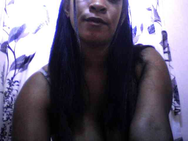 silviaLaBombe webcam