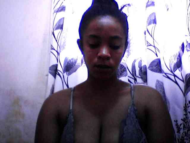 silviaLaBombe webcam