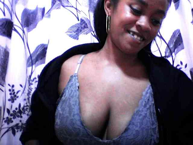silviaLaBombe webcam