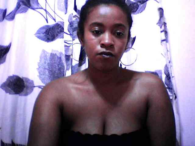 silviaLaBombe webcam