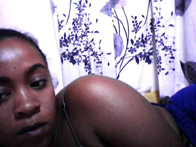silviaLaBombe webcam
