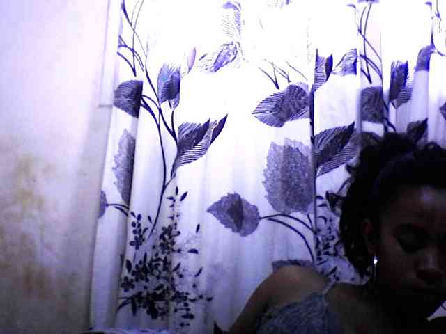 silviaLaBombe webcam