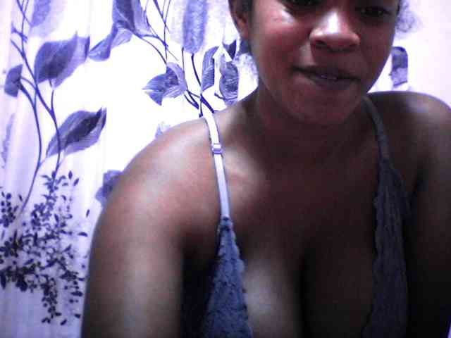 silviaLaBombe webcam