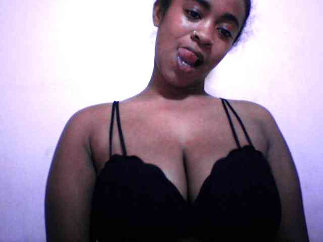 Mayrah webcam