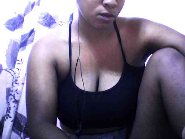 Mayrah webcam