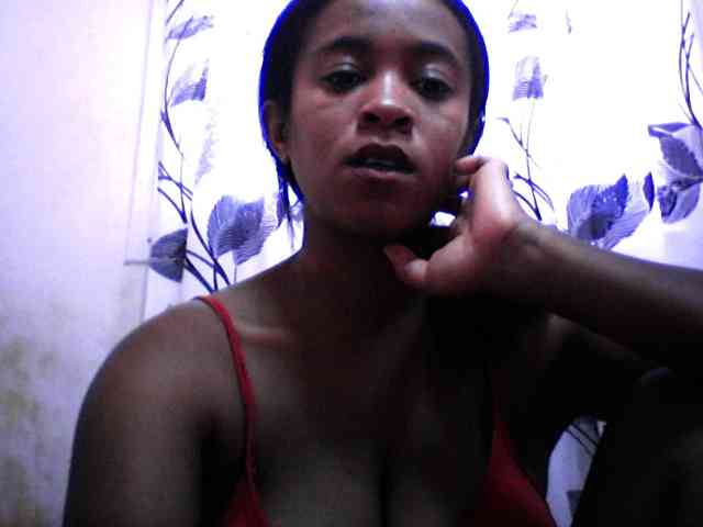 silviaLaBombe webcam